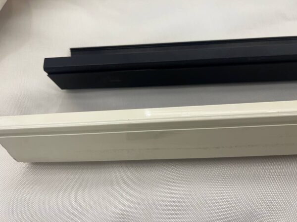 Sunscreen Roller Blinds - Image 12